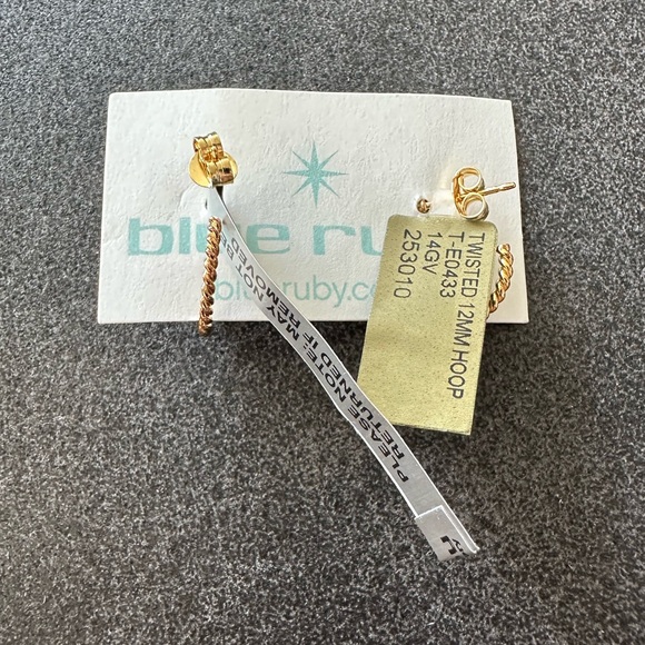 Blue Ruby twisted 12mm hoops - Picture 2 of 3